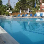 Apartmanhotel Christakis 2*