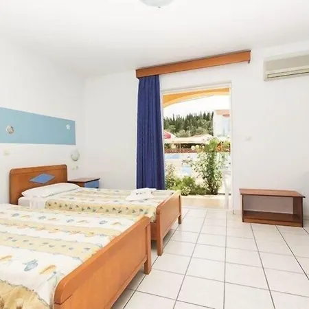 Christakis Aparthotel 2*