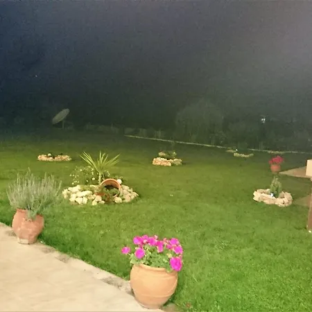 Christakis Apartmanhotel Szidári